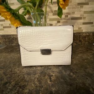 Zara White clutch with silver chain